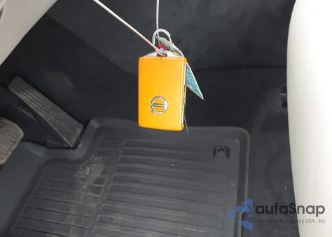 2023 Volvo Xc60 B5 Plus Bright Theme from USA, damaged, VIN YV4L12RN7P1288900